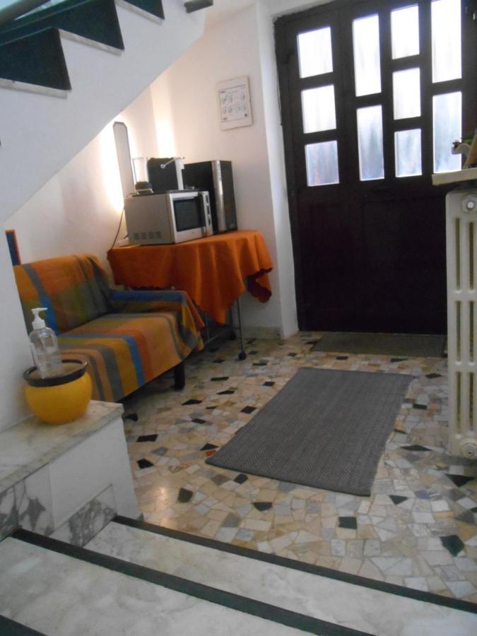 Le Rose Malpensa Bed & Breakfast Busto Arsizio Ngoại thất bức ảnh