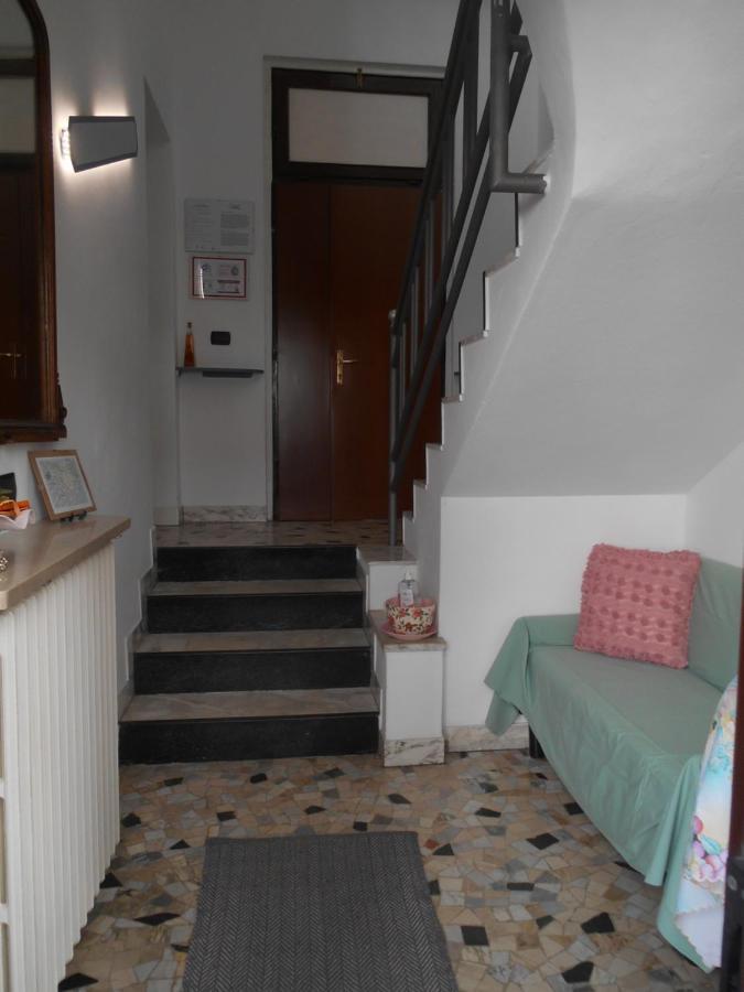 Le Rose Malpensa Bed & Breakfast Busto Arsizio Ngoại thất bức ảnh