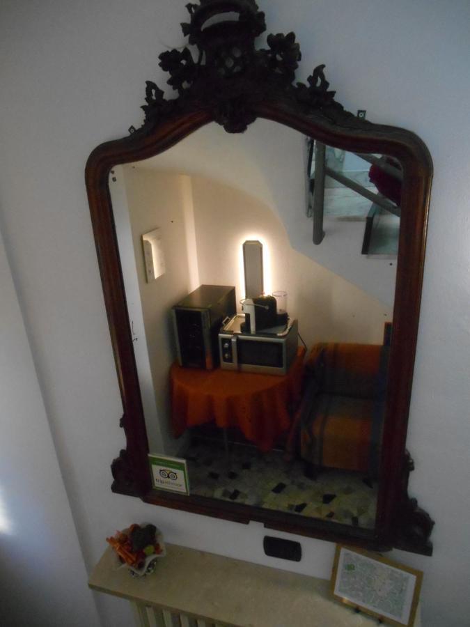 Le Rose Malpensa Bed & Breakfast Busto Arsizio Ngoại thất bức ảnh