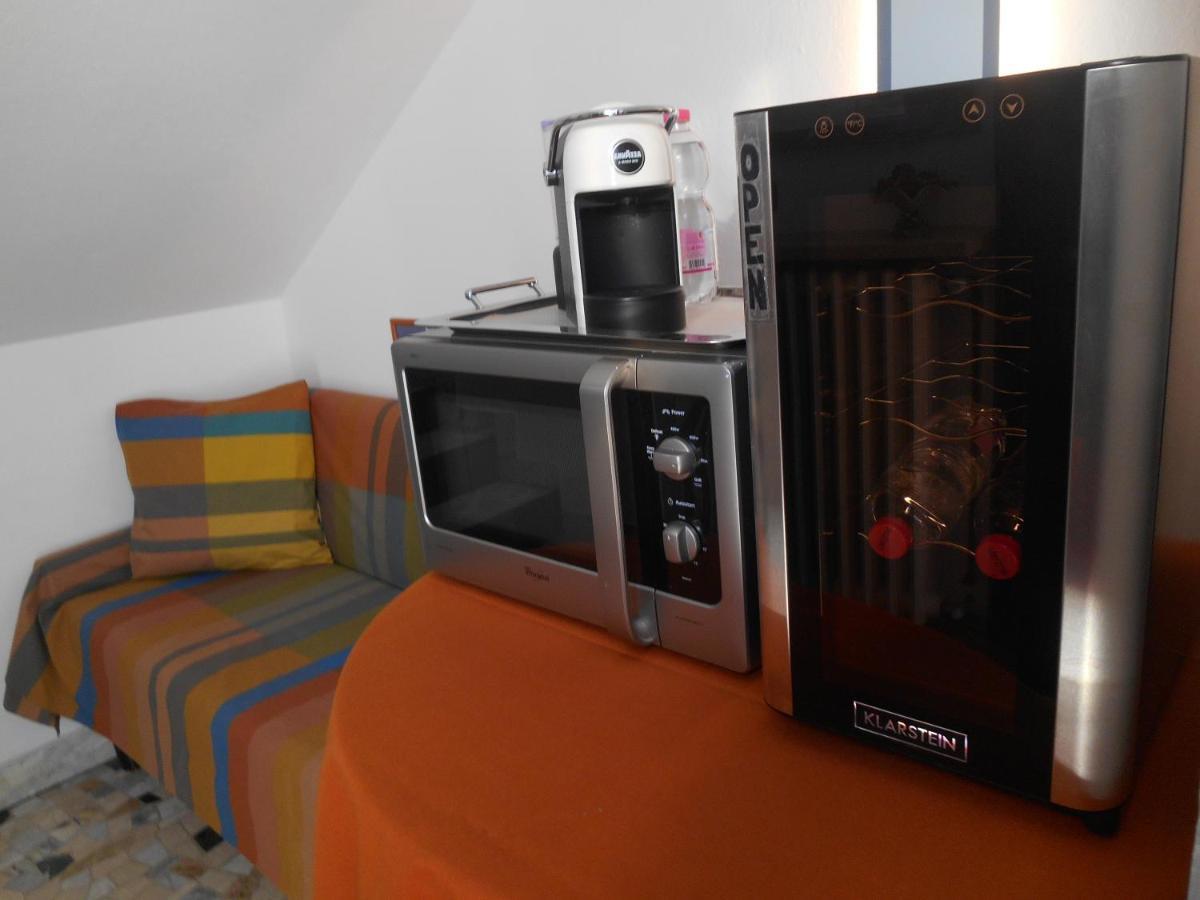 Le Rose Malpensa Bed & Breakfast Busto Arsizio Ngoại thất bức ảnh